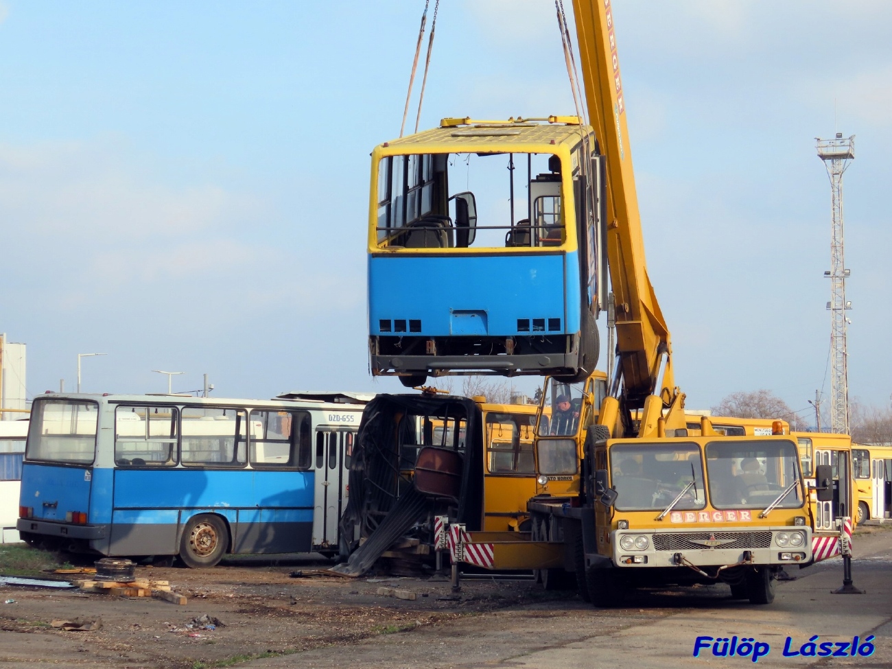 Венгрия, Ikarus 280 (Vasi Volán) № DZD-655; Венгрия, Ikarus 280 (Vasi Volán) № ELS-245