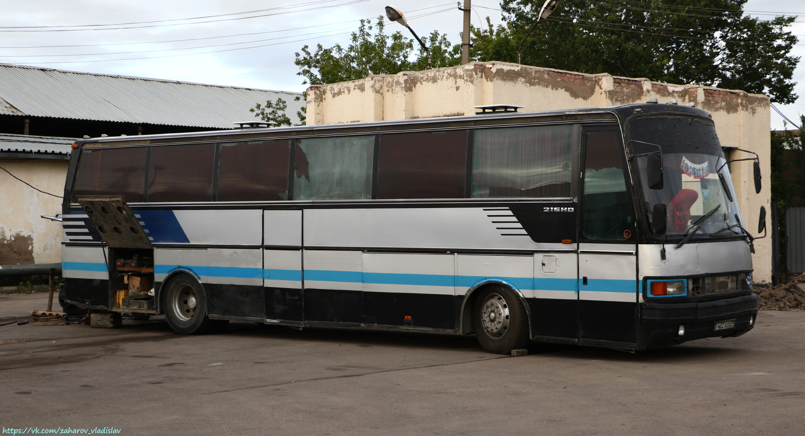 Almaty region, Setra S215HD Nr. 422 AEB 05