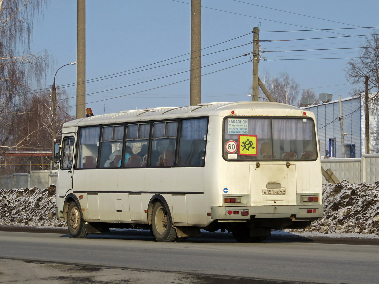 Кировская область, ПАЗ-4234 № Е 151 НК 43