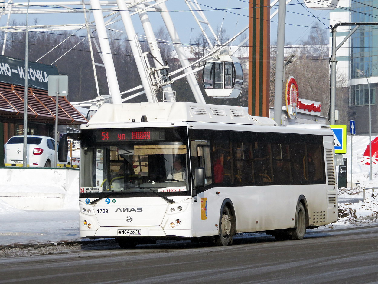 Кировская область, ЛиАЗ-5292.67 (CNG) № В 104 ХО 43