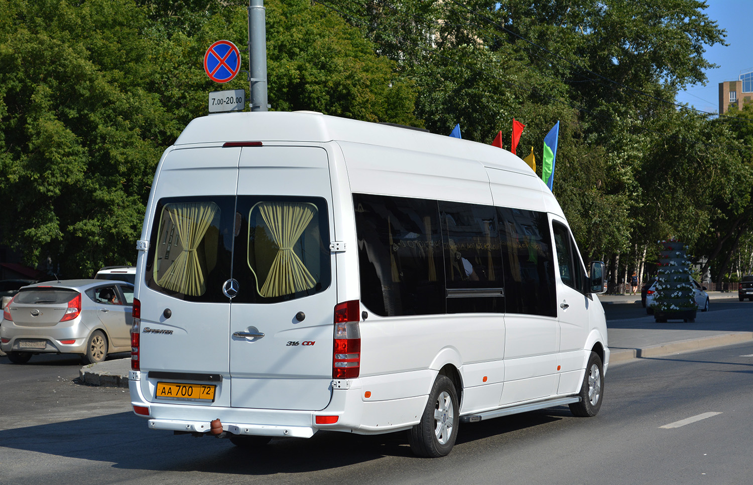 Тюменская область, Mercedes-Benz Sprinter W906 316CDI № АА 700 72