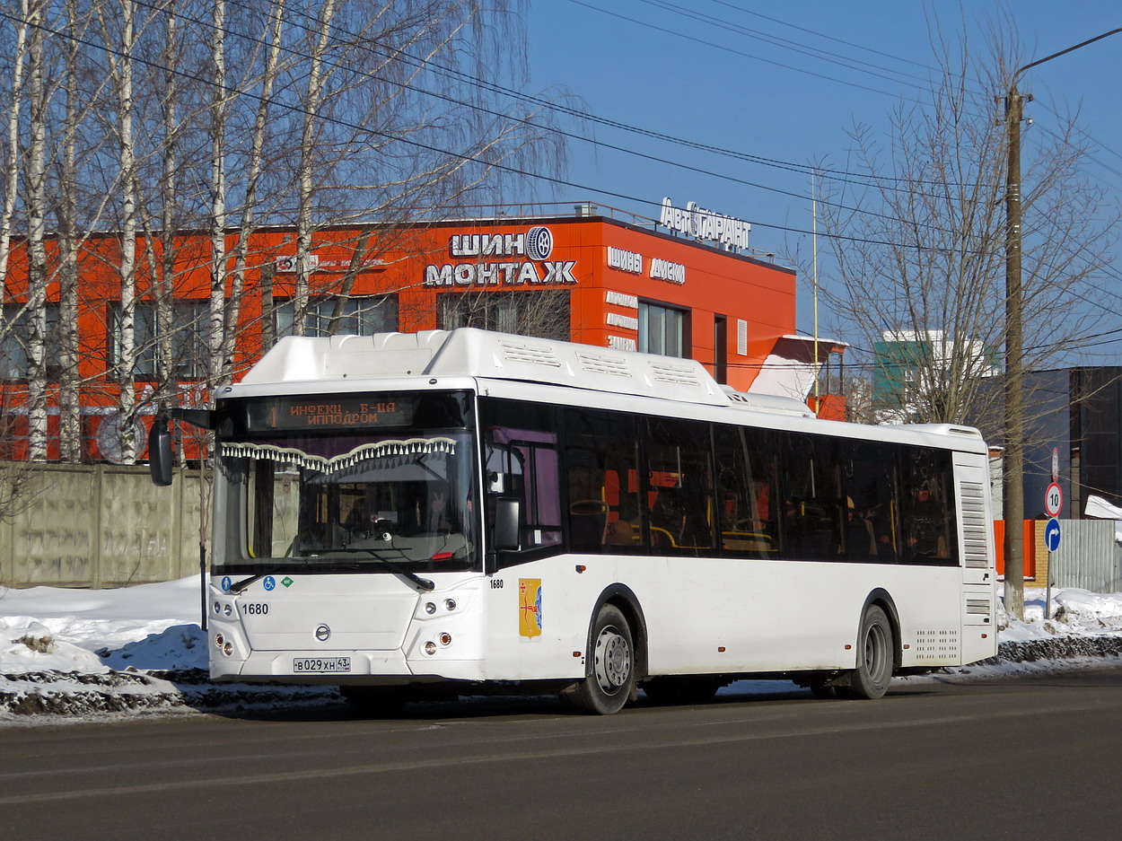 Кировская область, ЛиАЗ-5292.67 (CNG) № В 029 ХН 43