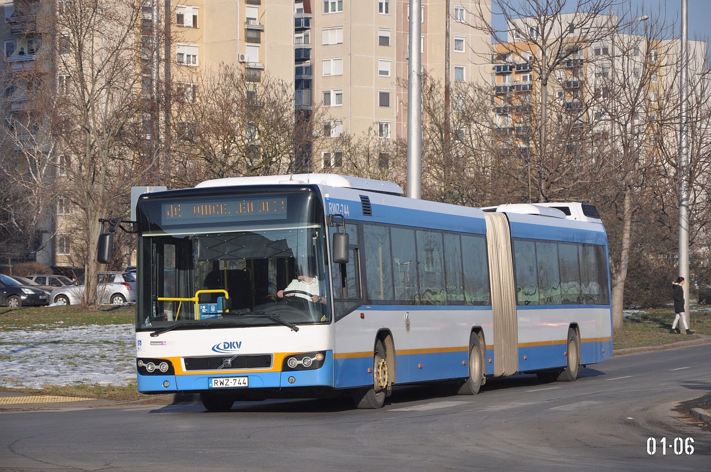 Венгрия, Volvo 7700A № RWZ-744