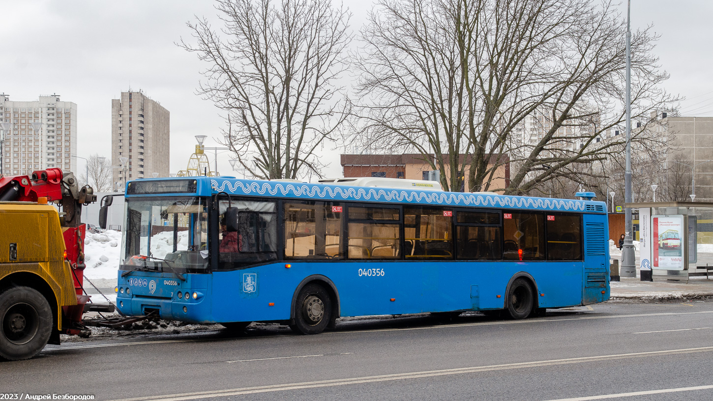 Moskwa, LiAZ-5292.22 (2-2-2) Nr 040356