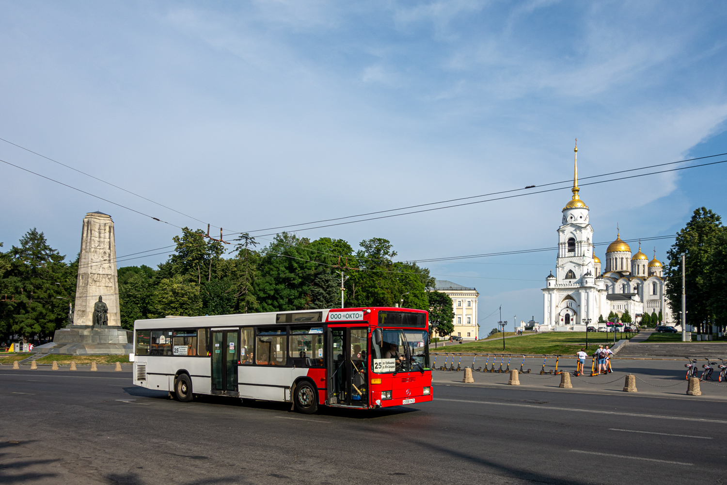 Vladimir region, Mercedes-Benz O405N2 # С 058 ТМ 33