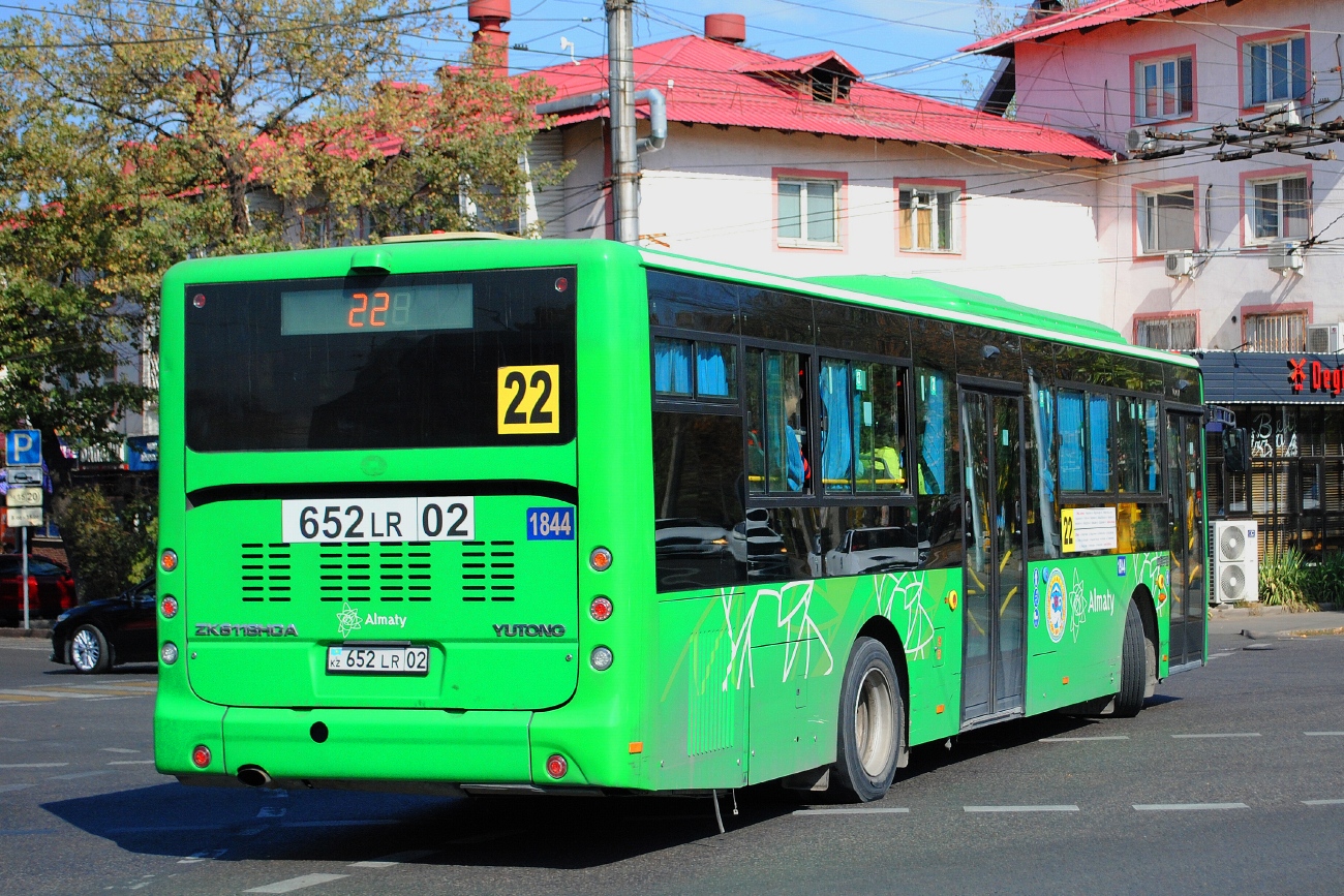 Алматы, Yutong ZK6118HGA № 1844