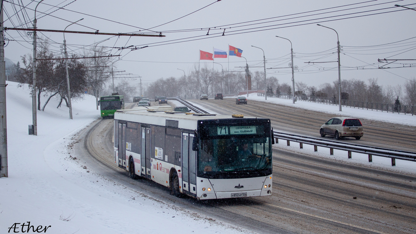 Красноярский край, МАЗ-203.067 № У 852 НР 124