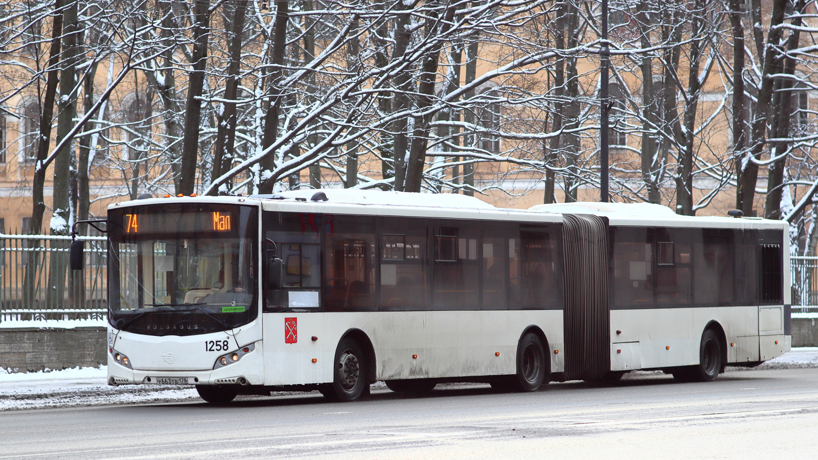 Санкт-Петербург, Volgabus-6271.05 № 1258