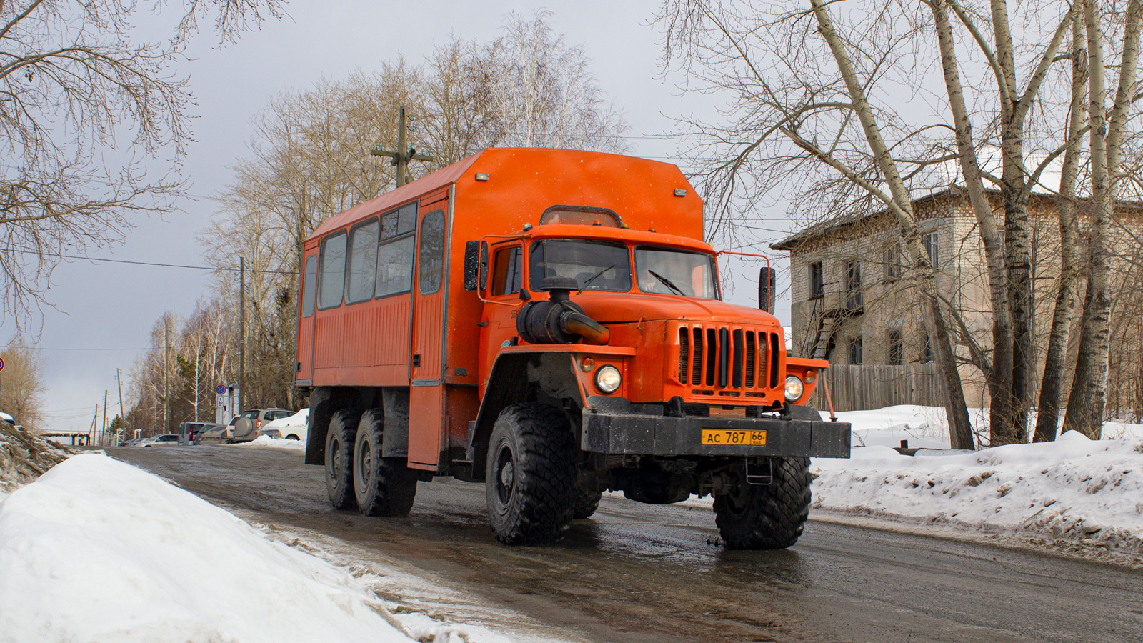 Свердловская область, Урал-3255* № 552