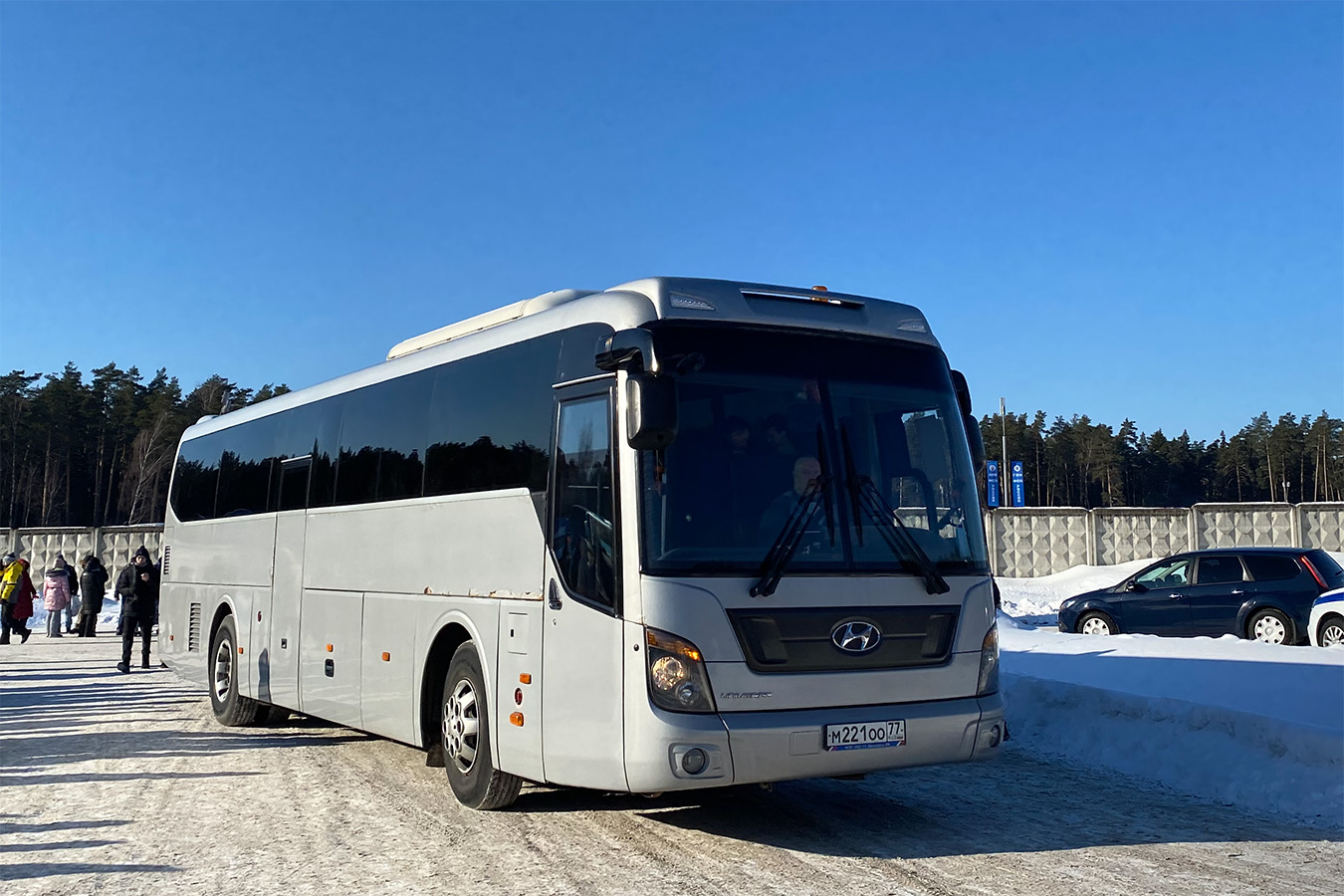 Москва, Hyundai Universe Space Luxury № М 221 ОО 77