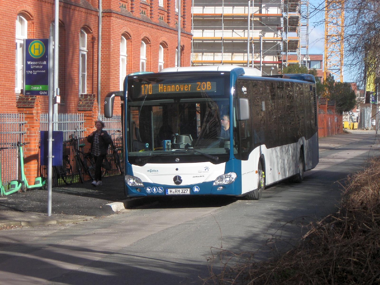 Нижняя Саксония, Mercedes-Benz Citaro C2 Ü hybrid № H-RH 327