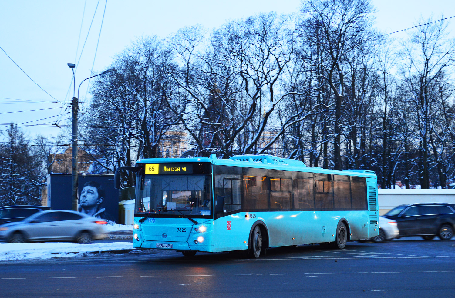 Sankt Petersburg, LiAZ-5292.65 Nr 7825