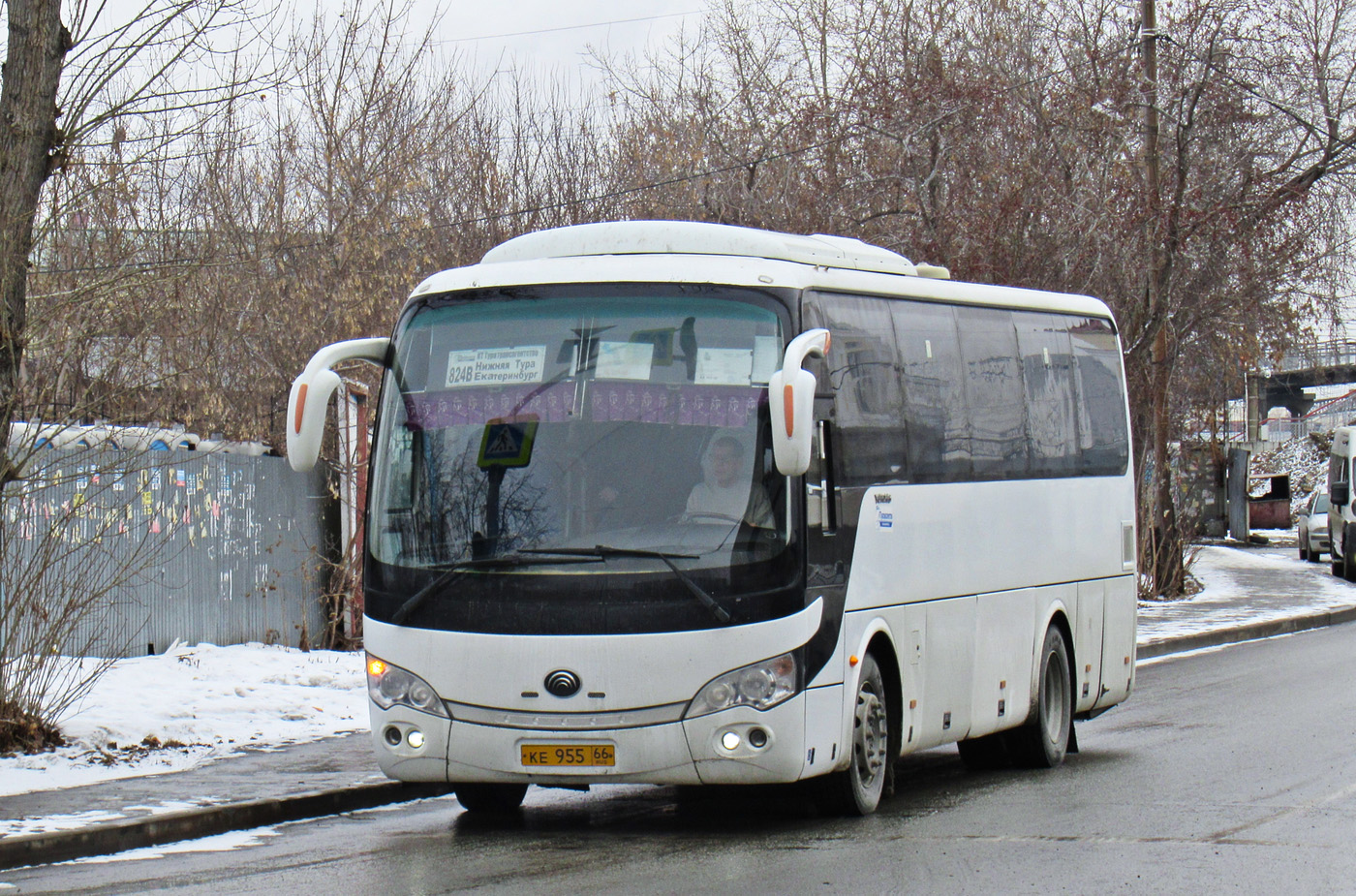 Свердловская область, Yutong ZK6938HB9 № КЕ 955 66