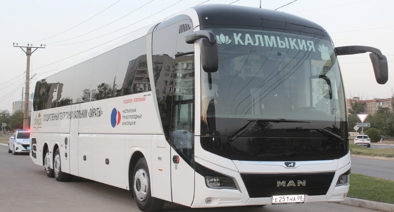 Калмыкия, MAN R08 Lion's Coach L RHC444 L № Е 251 НА 08