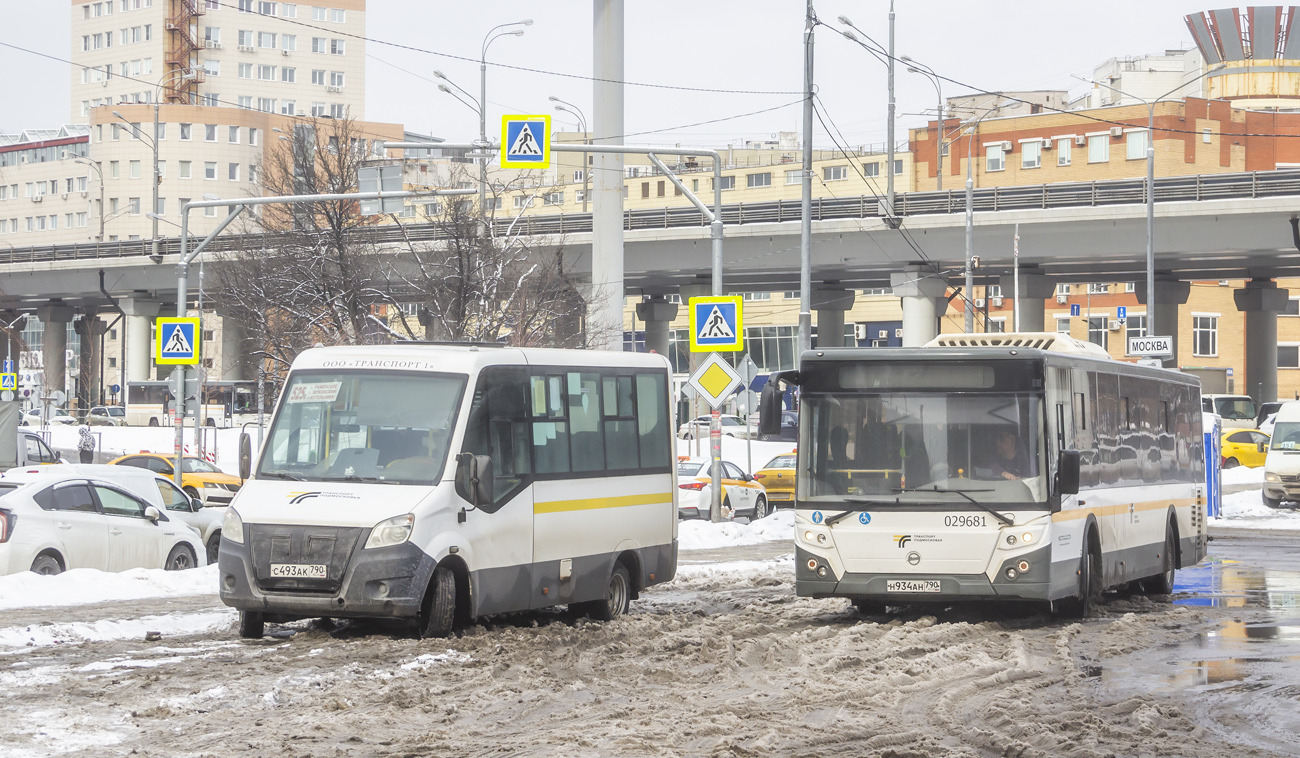 Московская область, Луидор-225019 (ГАЗ Next) № С 493 АК 790; Московская область, ЛиАЗ-5292.65-03 № 029681