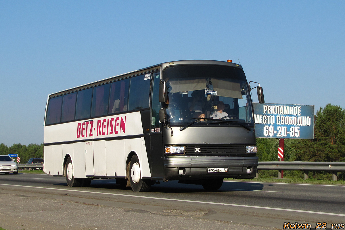 Алтайский край, Setra S215HD № Р 954 ЕН 142