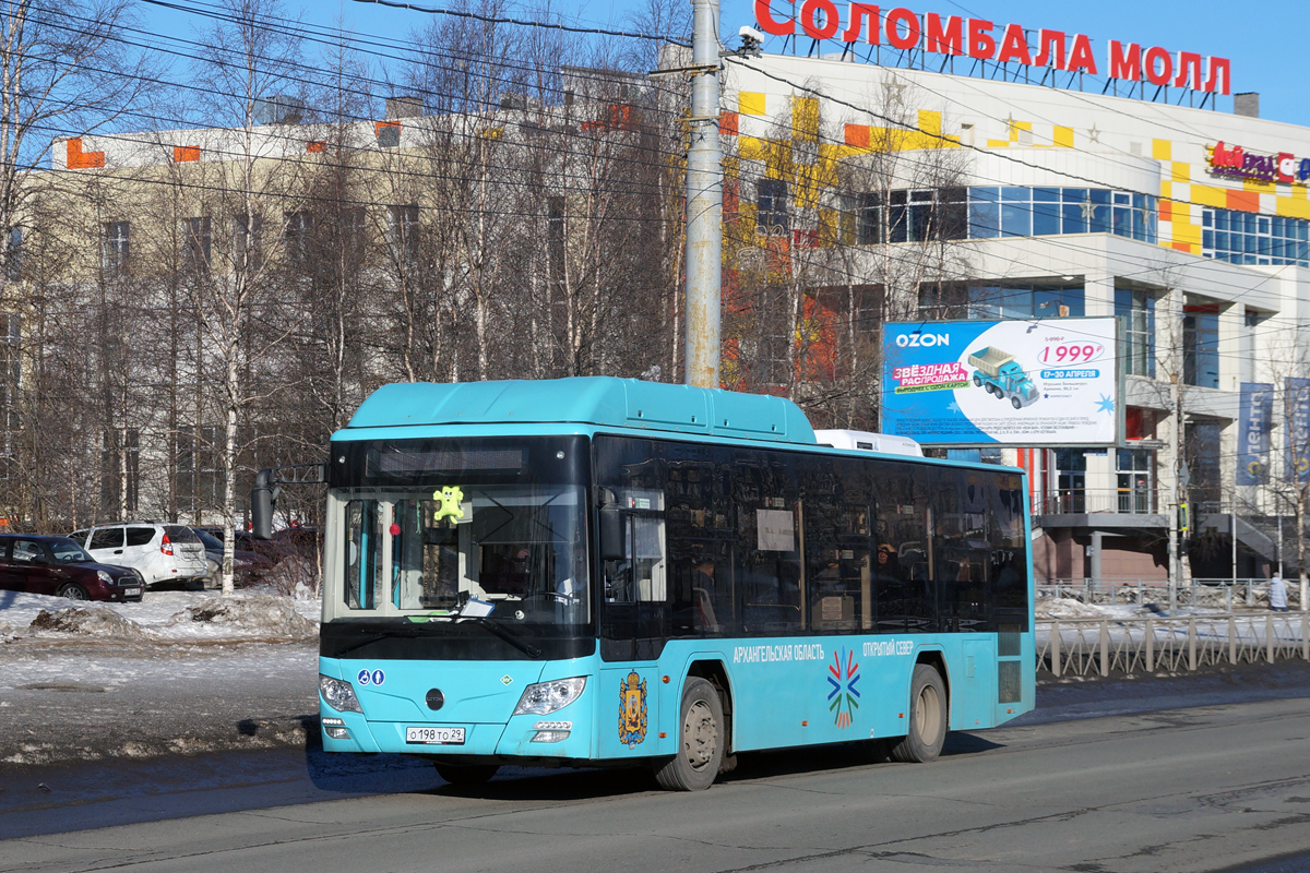 Архангельская область, Lotos-105C02 № О 198 ТО 29