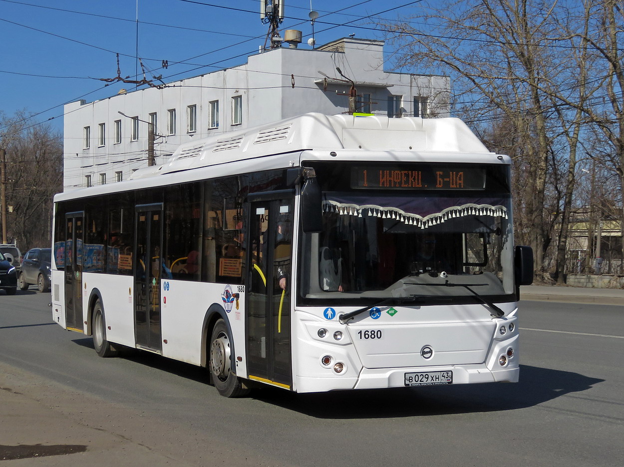 Кировская область, ЛиАЗ-5292.67 (CNG) № В 029 ХН 43