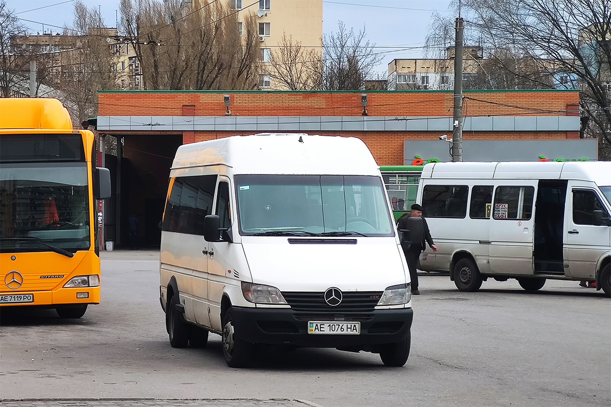 Днепропетровская область, Mercedes-Benz Sprinter W904 413CDI № AE 1076 HA