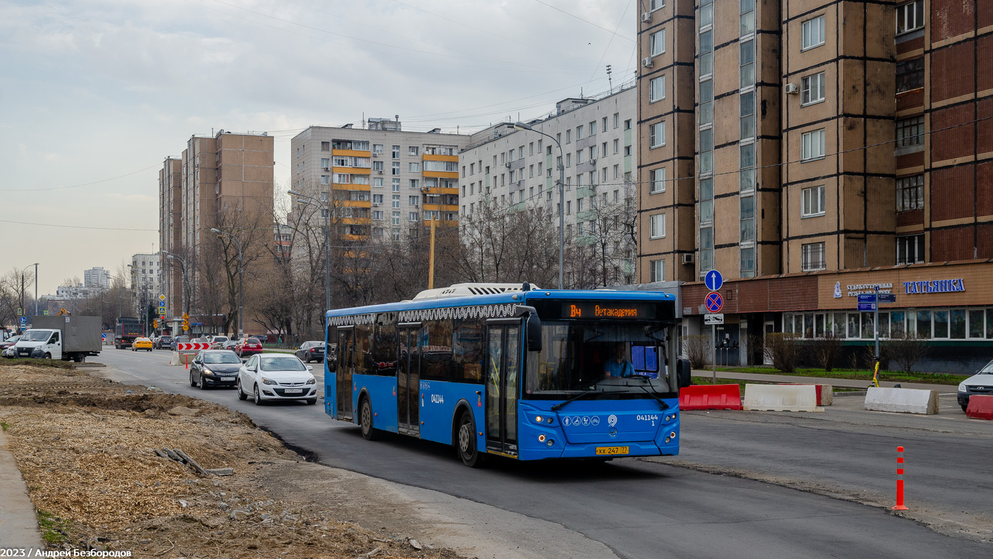 Москва, ЛиАЗ-5292.65 № 041144