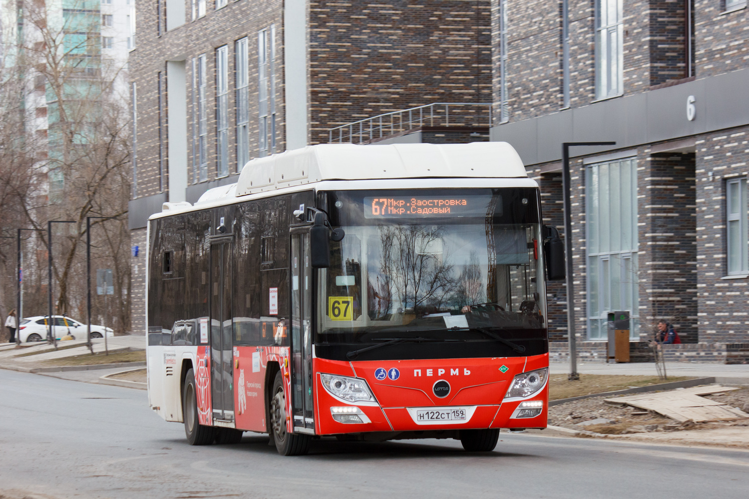 Пермский край, Lotos-105C02 № Н 122 СТ 159