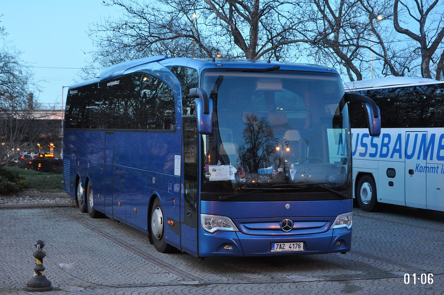 Чехия, Mercedes-Benz Travego II M Edition 1 16RHD № 7AZ 4176