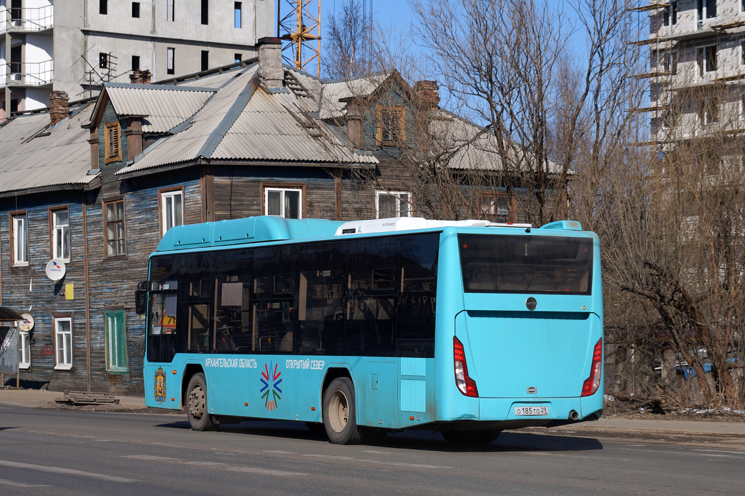 Архангельская область, Lotos-105C02 № О 185 ТО 29