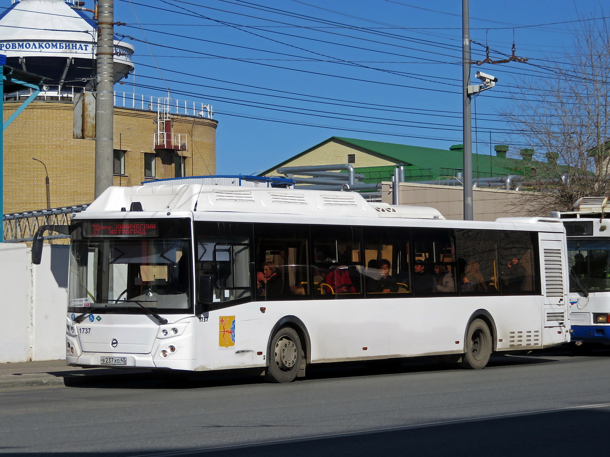 Кировская область, ЛиАЗ-5292.67 (CNG) № В 237 ХО 43