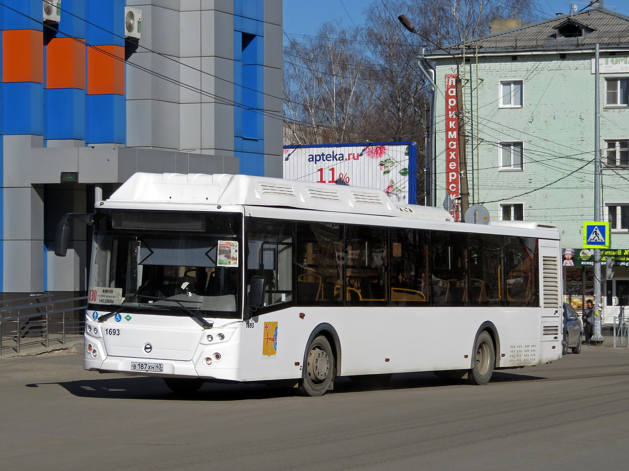 Кировская область, ЛиАЗ-5292.67 (CNG) № х693