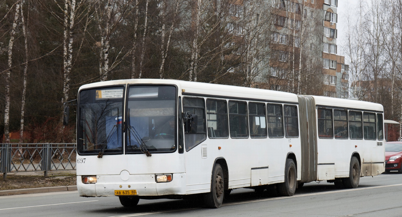 Псковская область, Mercedes-Benz O345G № 697