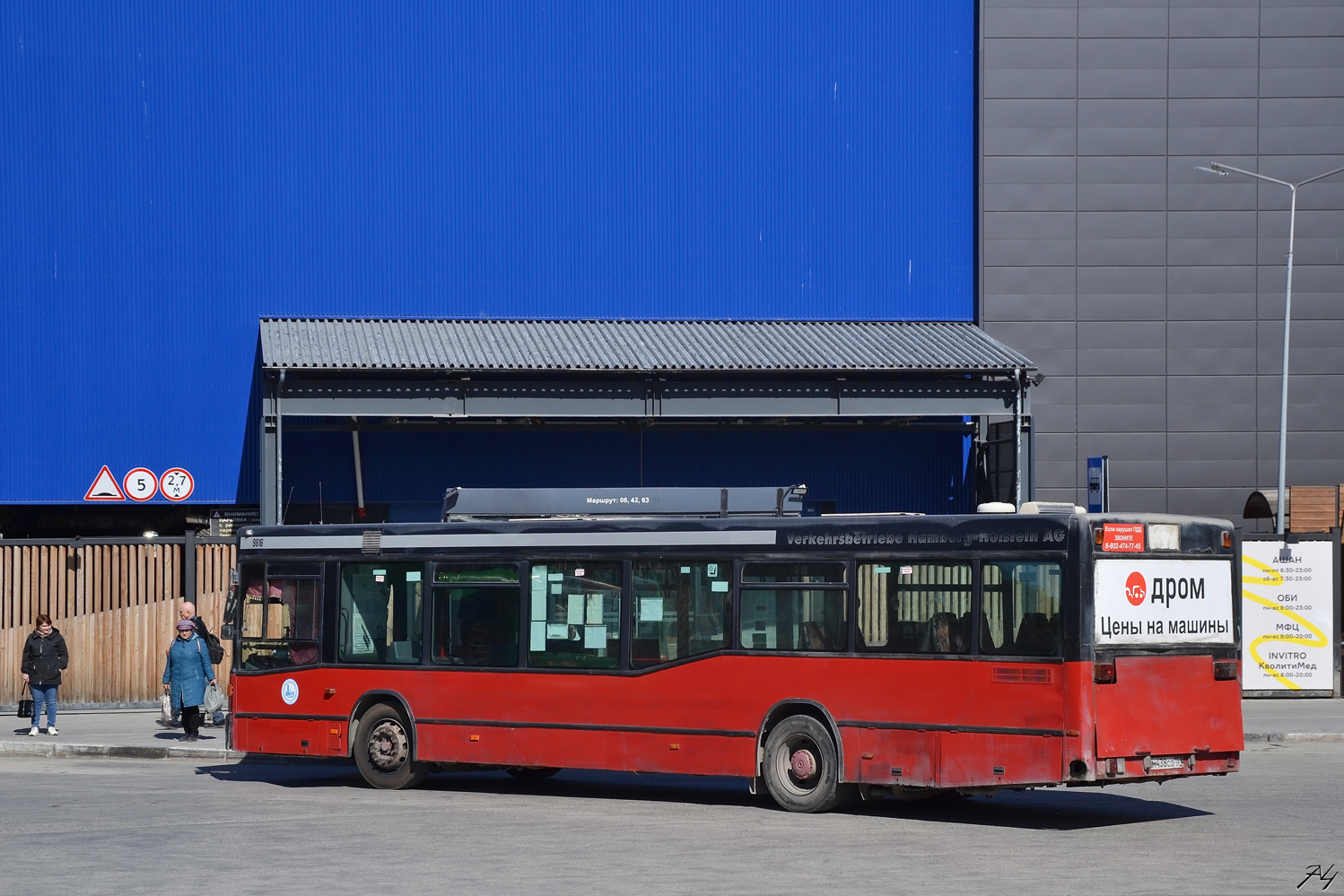 Свердловская область, Mercedes-Benz O405N2 № М 438 СО 159