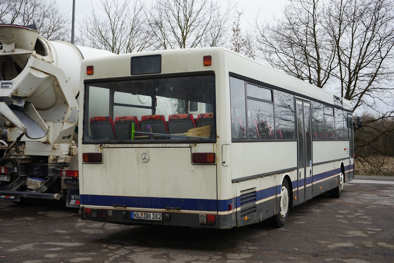 Рейнланд-Пфальц, Mercedes-Benz O407 № KL-DH 382