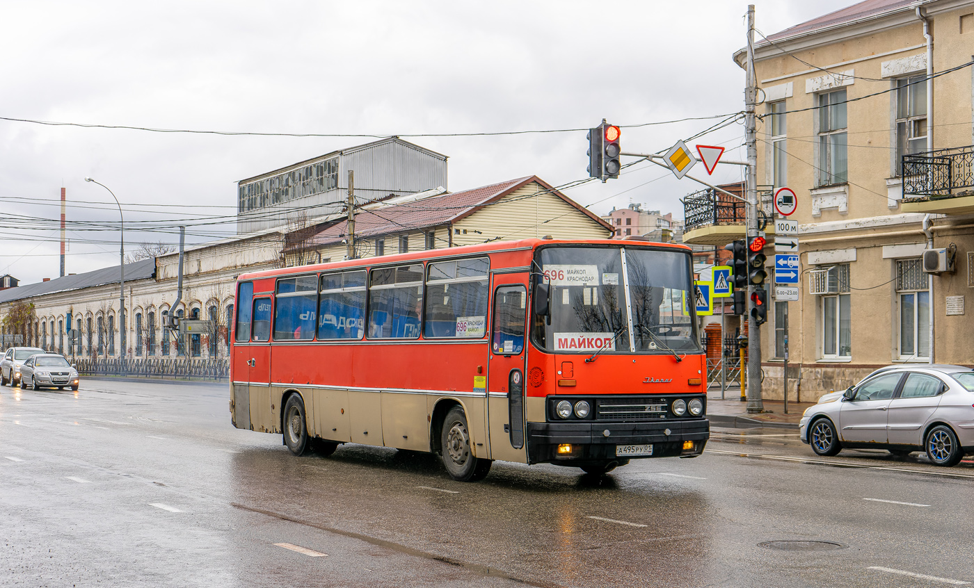 Адыгея, Ikarus 256.74 № А 495 РУ 01