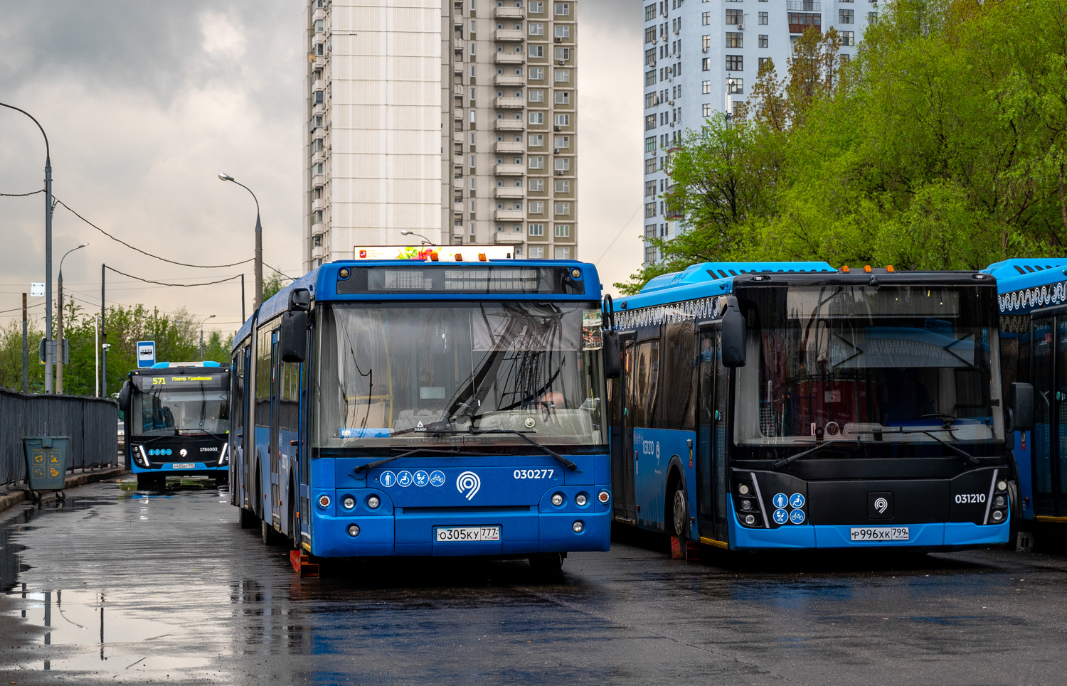 Москва, ЛиАЗ-6213.22 № 030277