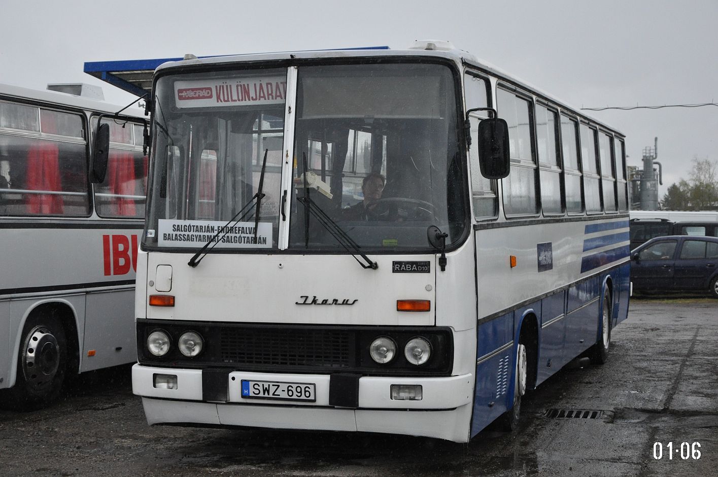 Ungarn, Ikarus 260.32 Nr. SWZ-696; Ungarn — 2. Volánbusz Retro Nap, Hatvan (2023)
