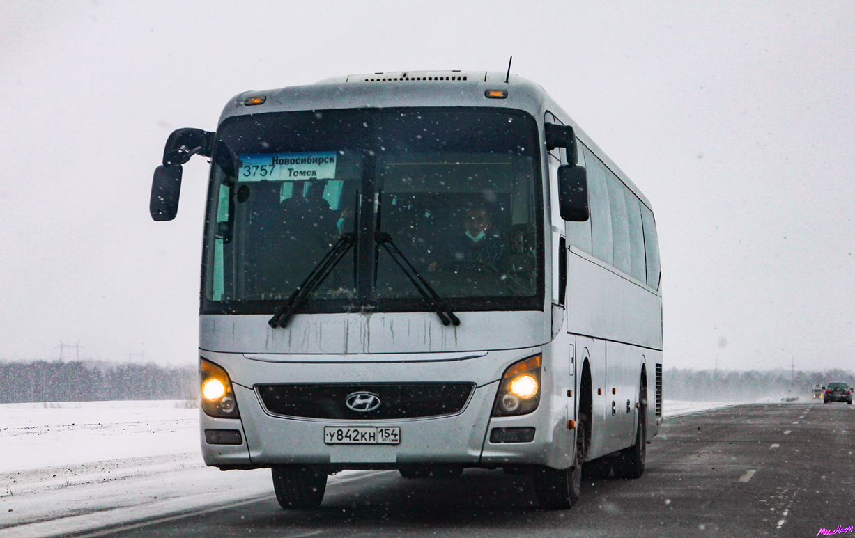 Новосибирская область, Hyundai Universe Space Luxury № У 842 КН 154