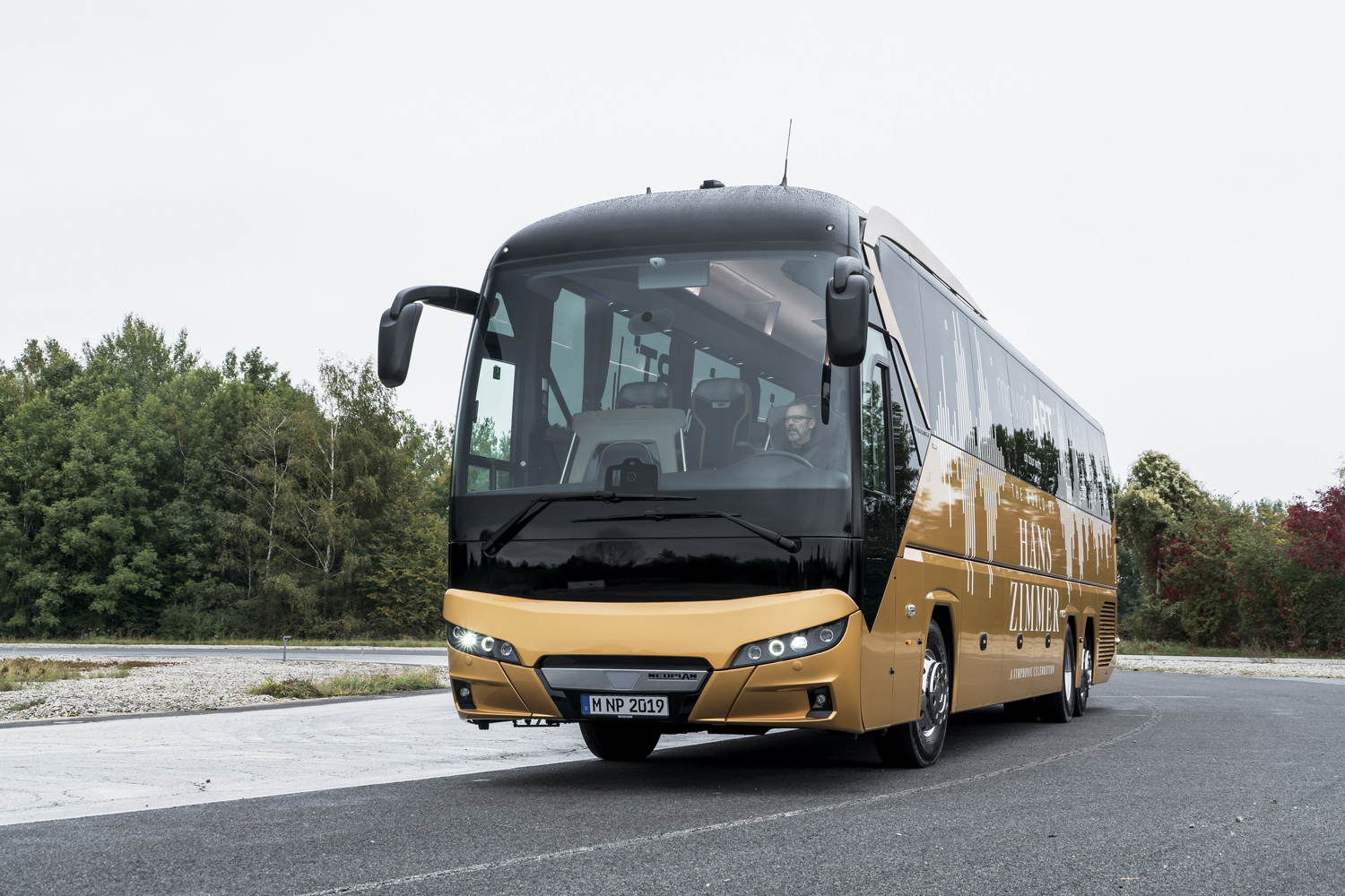 Бавария, Neoplan P22 N2216/3SHDL Tourliner L № M-NP 2019