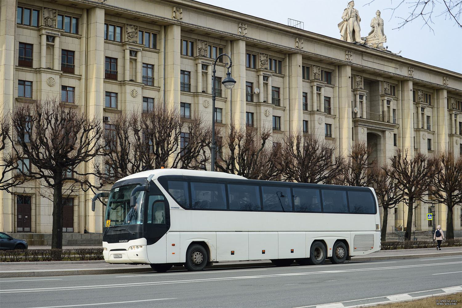 Санкт-Петербург, Neoplan P22 N2216/3SHDL Tourliner SHDL № С 529 МН 77