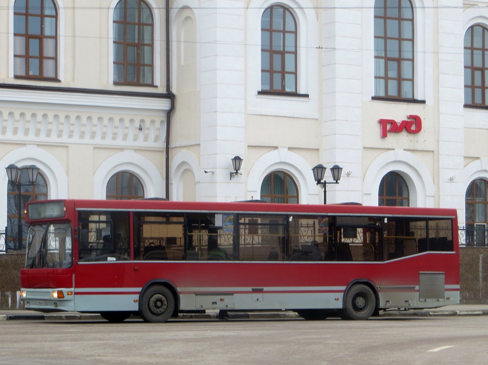 Тамбовская область, НефАЗ-5299 № О 664 АК 68