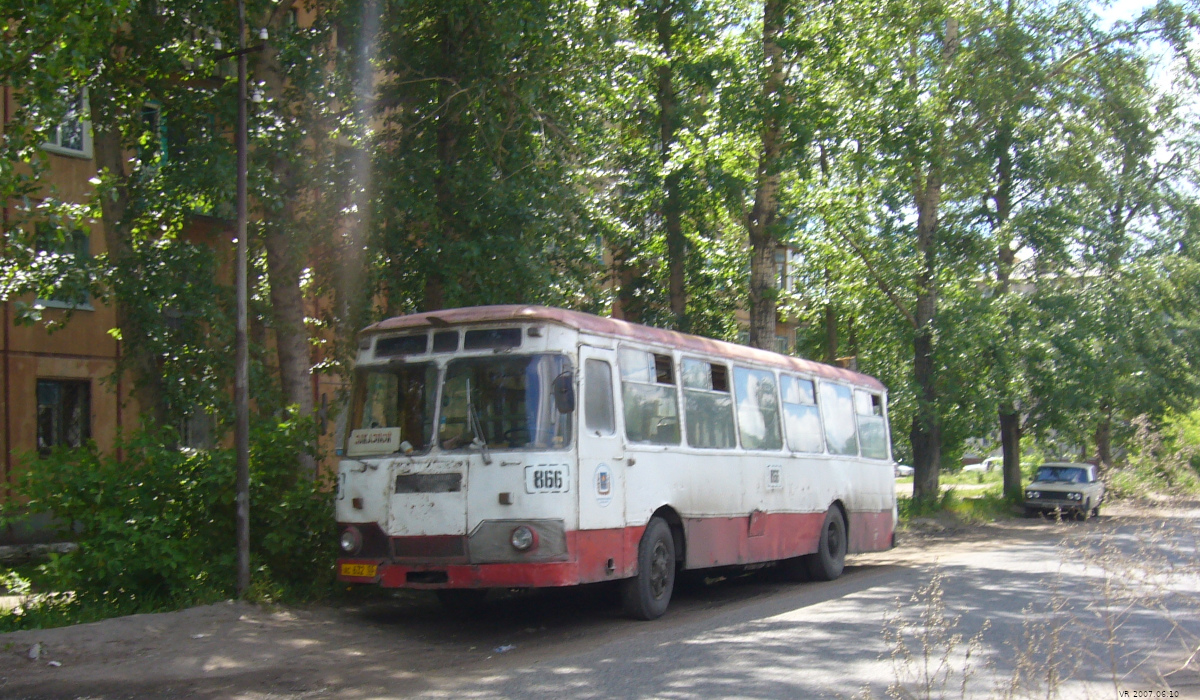 Омская область, ЛиАЗ-677М № 866