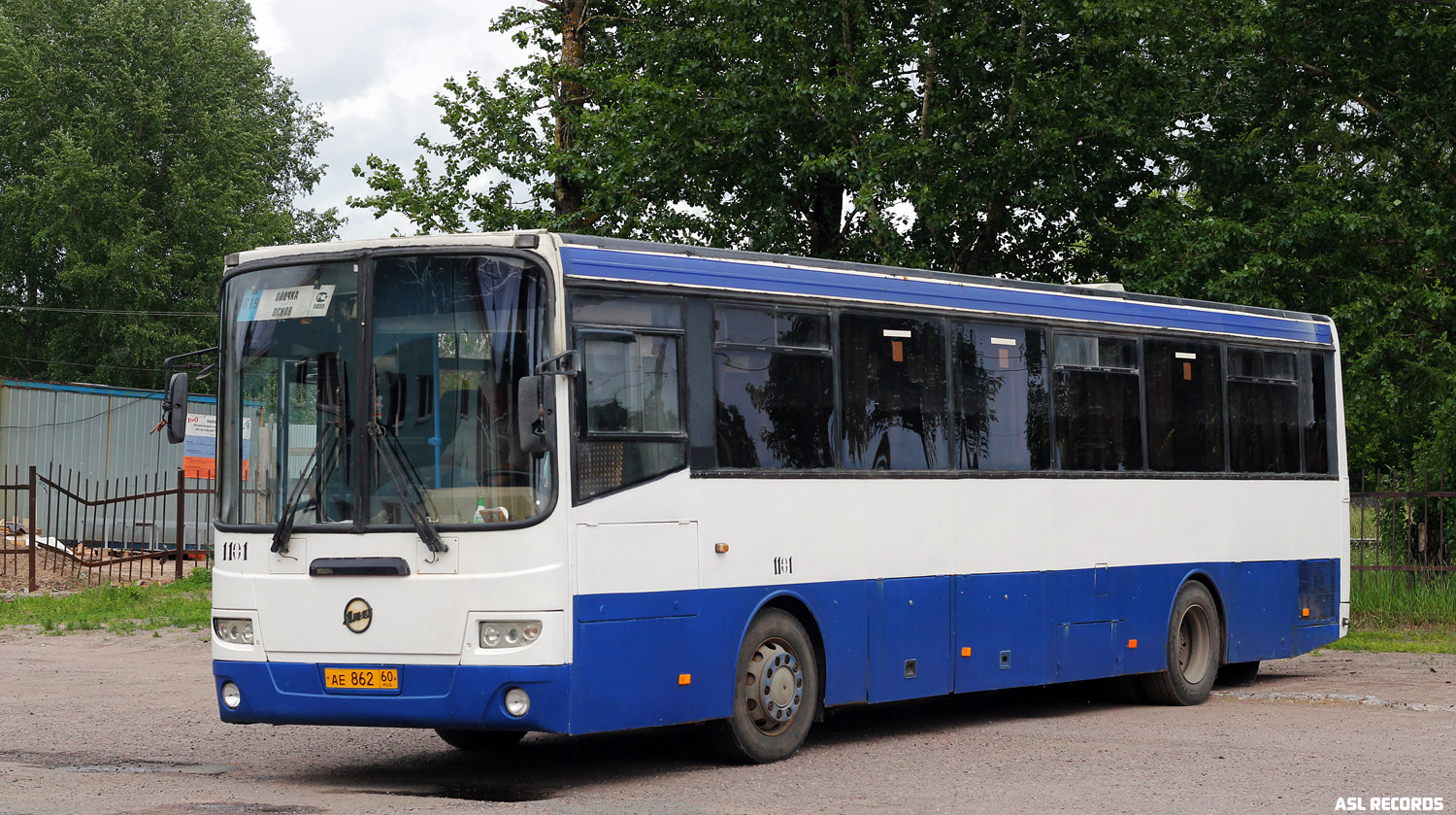 Псковская область, ЛиАЗ-5256.23-01 (ГолАЗ) № 1101