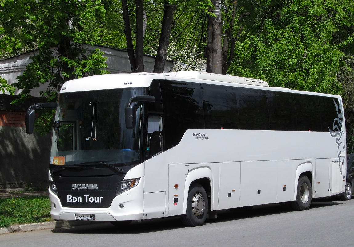 Санкт-Петербург, Scania Touring HD № В 585 МС 198