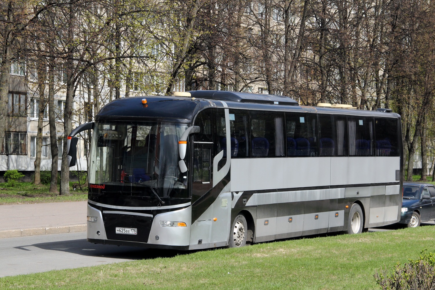 Санкт-Петербург, Zhong Tong LCK6127H ComPass № Н 625 ВЕ 178