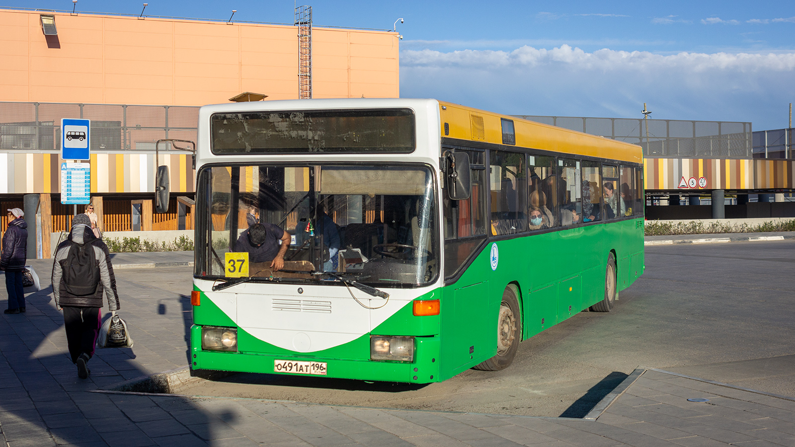 Свердловская область, Mercedes-Benz O405N № О 491 АТ 196