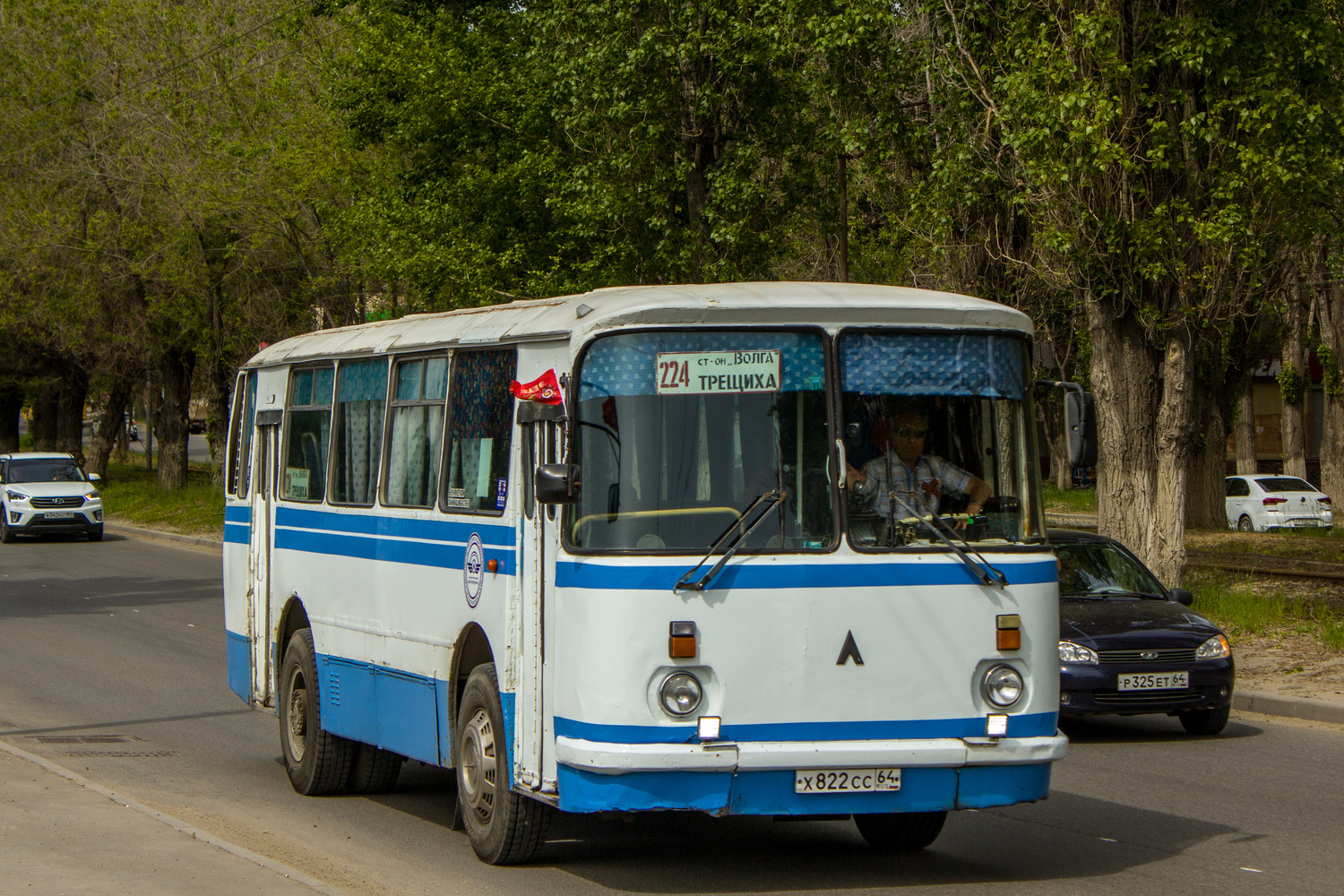 Саратовская область, ЛАЗ-695Н № Х 822 СС 64