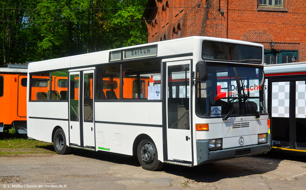 Нижняя Саксония, Göppel (Mercedes-Benz O402) № [950124]; Нижняя Саксония — Bustreffen Wehmingen Hannoversches Straßenbahnmuseum 14.05.2023