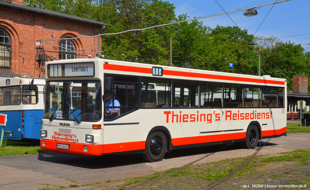 Гамбург, MAN 791 SL202 № 2600; Нижняя Саксония — Bustreffen Wehmingen Hannoversches Straßenbahnmuseum 14.05.2023