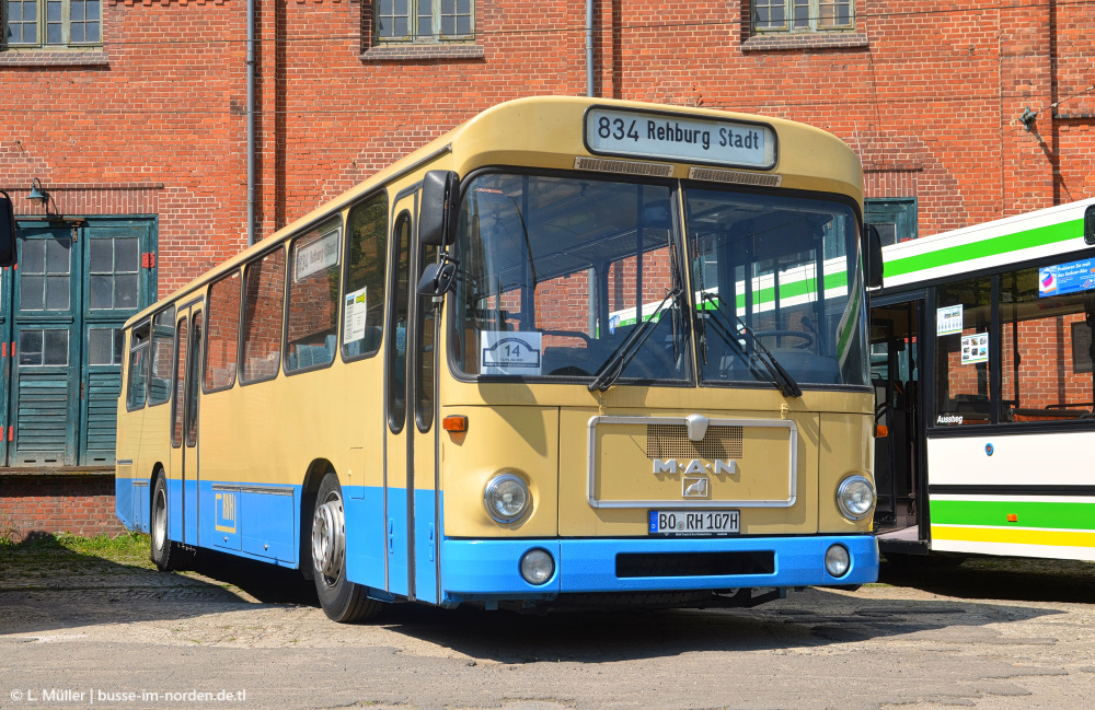 Северный Рейн-Вестфалия, MAN 789 SÜ240 № BO-RH 107H; Нижняя Саксония — Bustreffen Wehmingen Hannoversches Straßenbahnmuseum 14.05.2023