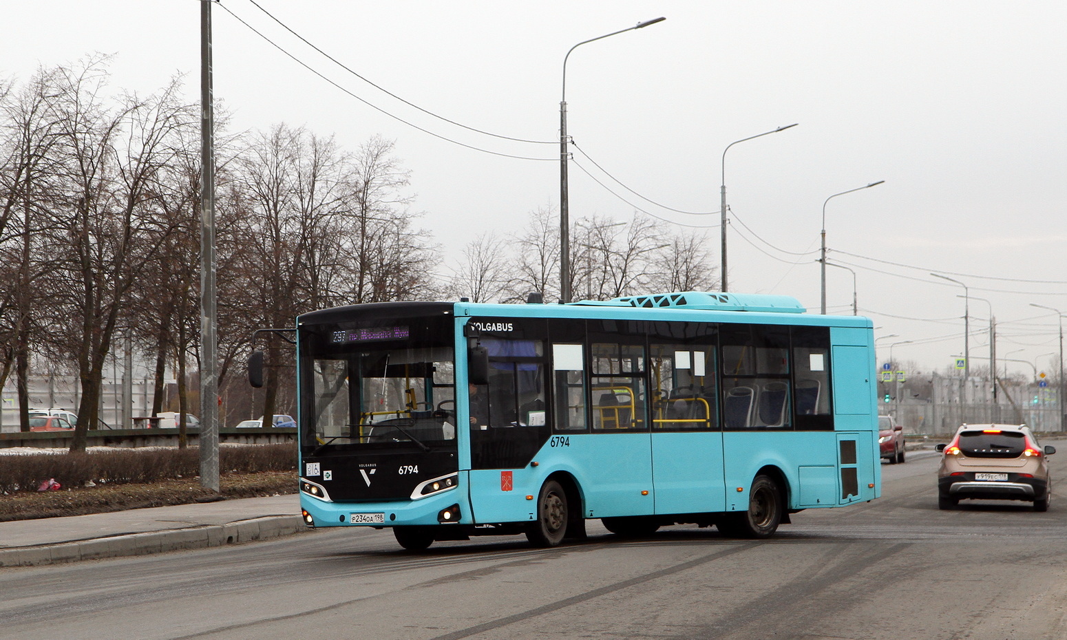 Sankt Peterburgas, Volgabus-4298.G4 (LNG) Nr. 6974