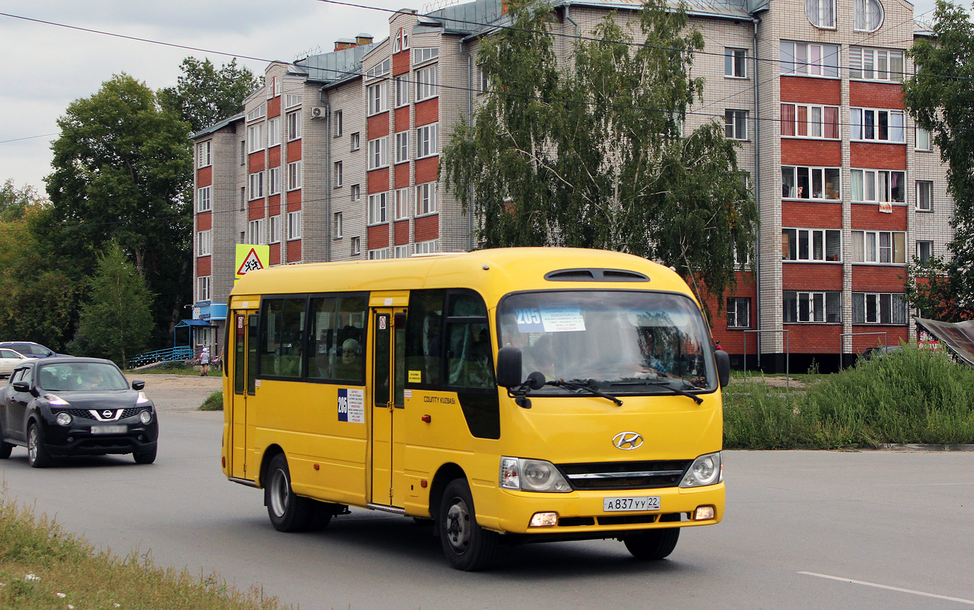Алтайский край, Hyundai County Kuzbass № А 837 УУ 22